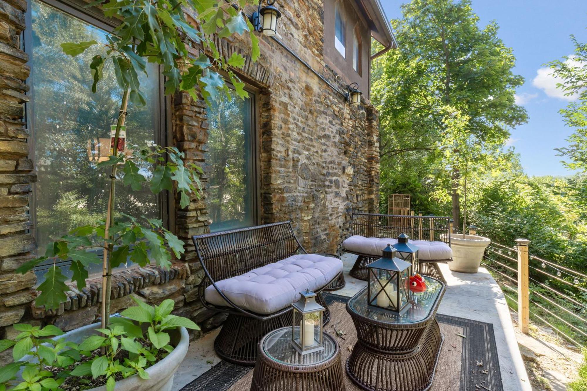 Enchanted Castle - Your Royal Getaway Awaits Cleveland Zewnętrze zdjęcie