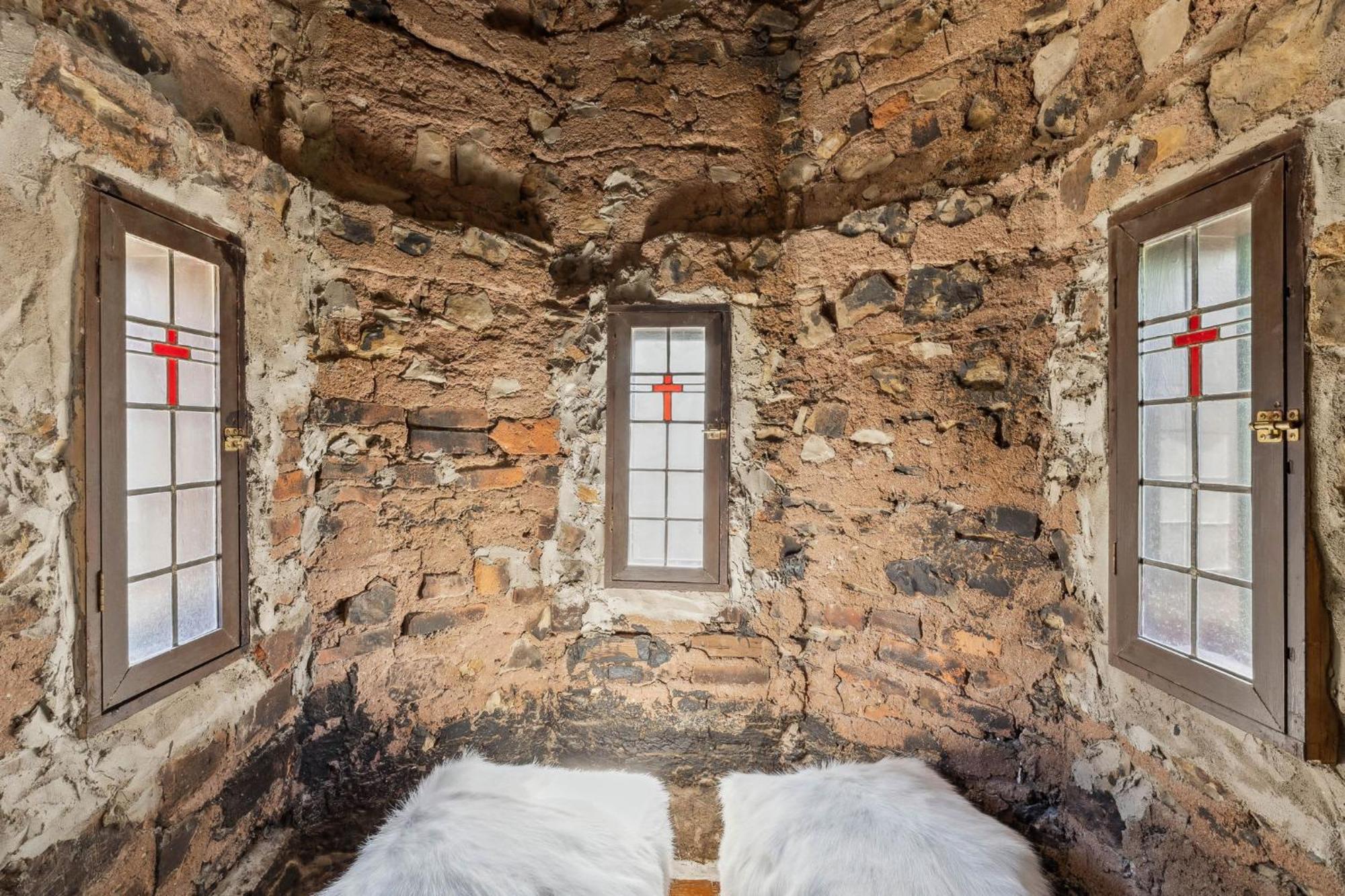 Enchanted Castle - Your Royal Getaway Awaits Cleveland Zewnętrze zdjęcie